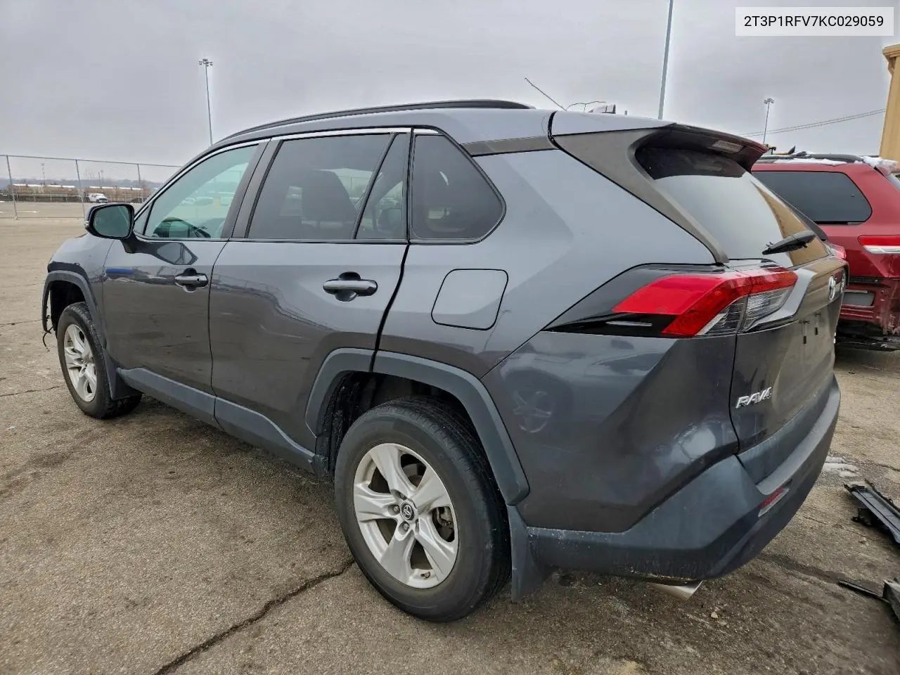 2T3P1RFV7KC029059 2019 Toyota Rav4 Xle