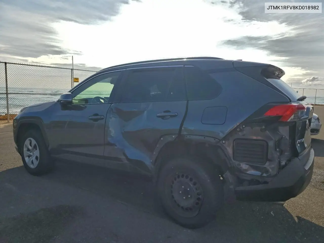 JTMK1RFV8KD018982 2019 Toyota Rav4 Le