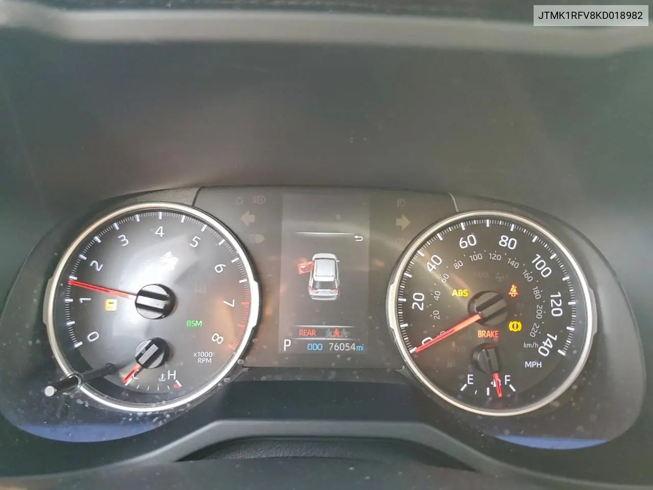 JTMK1RFV8KD018982 2019 Toyota Rav4 Le