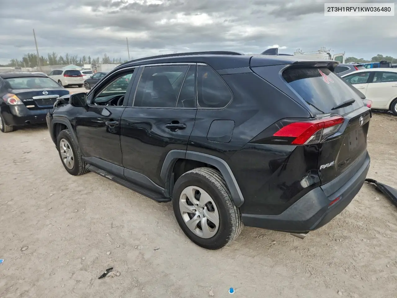 2T3H1RFV1KW036480 2019 Toyota Rav4 Le