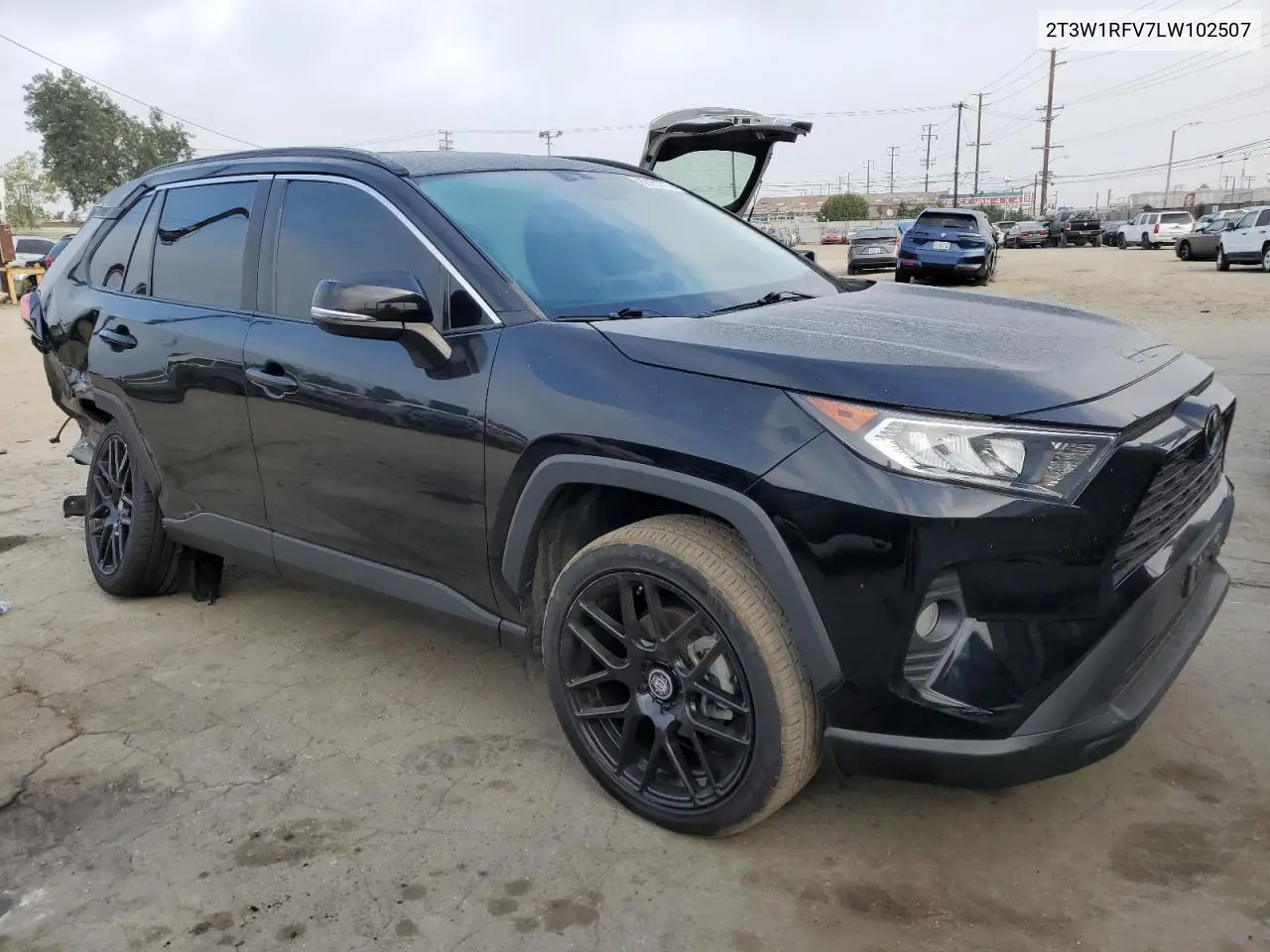 2T3W1RFV7LW102507 2020 Toyota Rav4 Xle