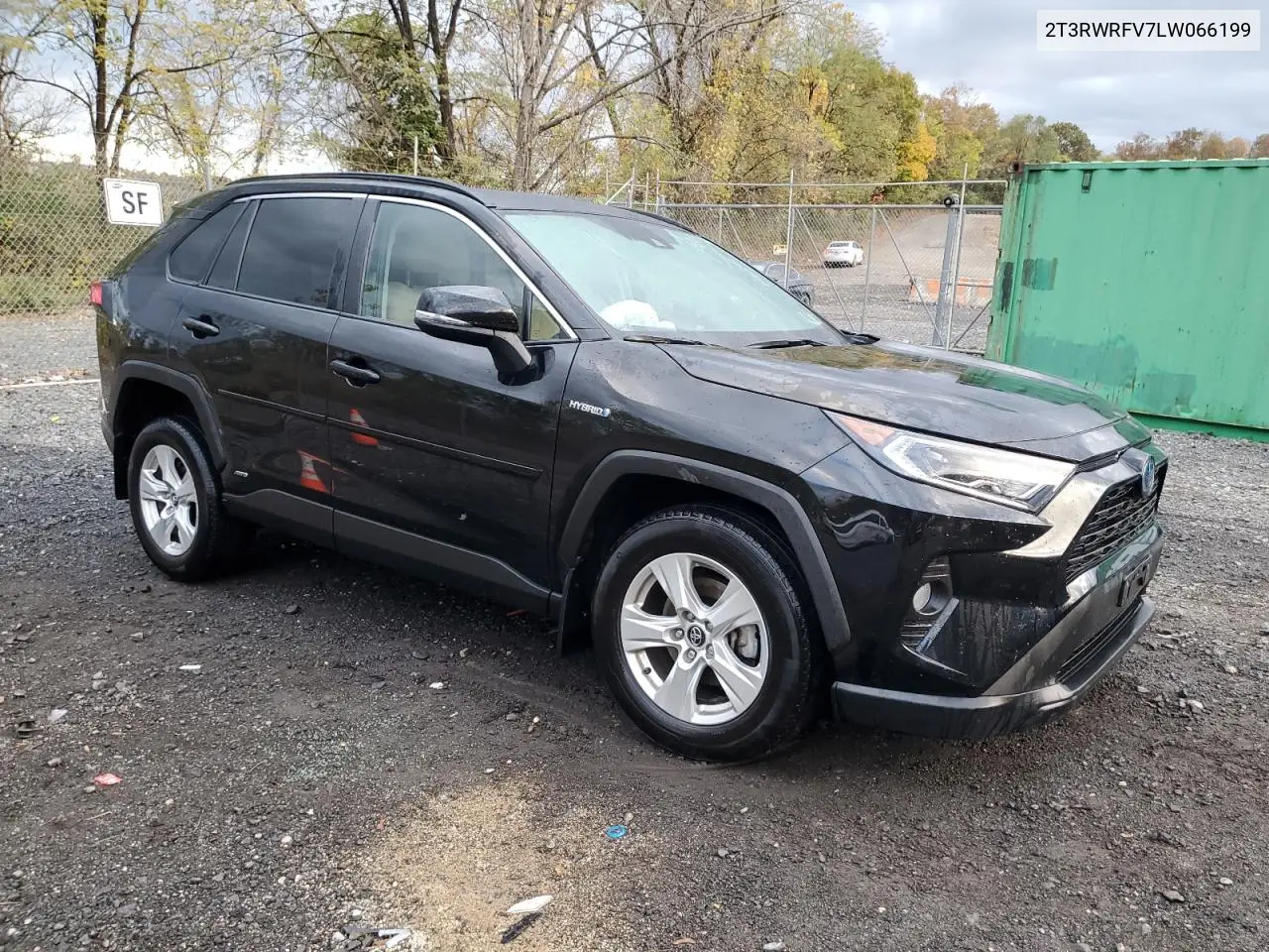 2T3RWRFV7LW066199 2020 Toyota Rav4 Xle