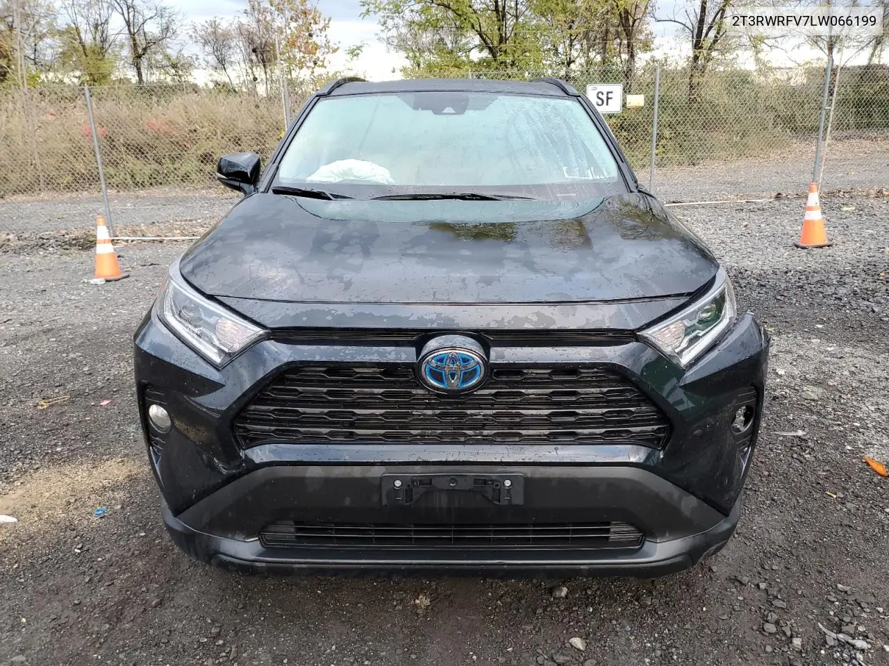 2T3RWRFV7LW066199 2020 Toyota Rav4 Xle