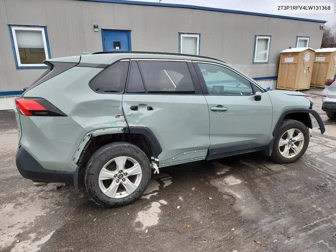 2T3P1RFV4LW131368 2020 Toyota Rav4 Xle