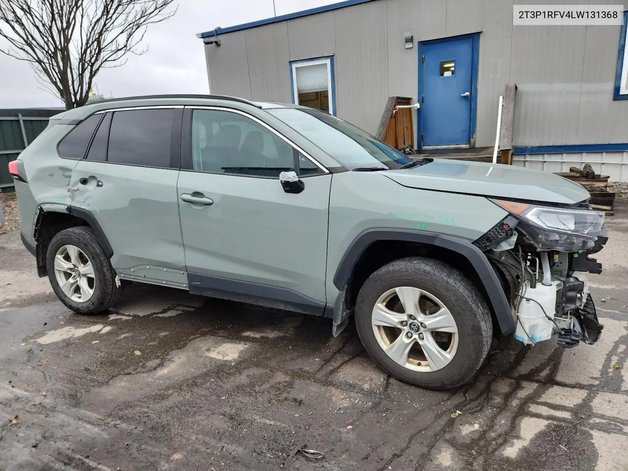 2T3P1RFV4LW131368 2020 Toyota Rav4 Xle