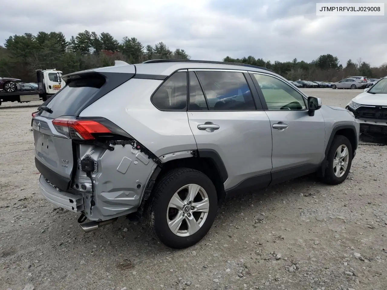 JTMP1RFV3LJ029008 2020 Toyota Rav4 Xle