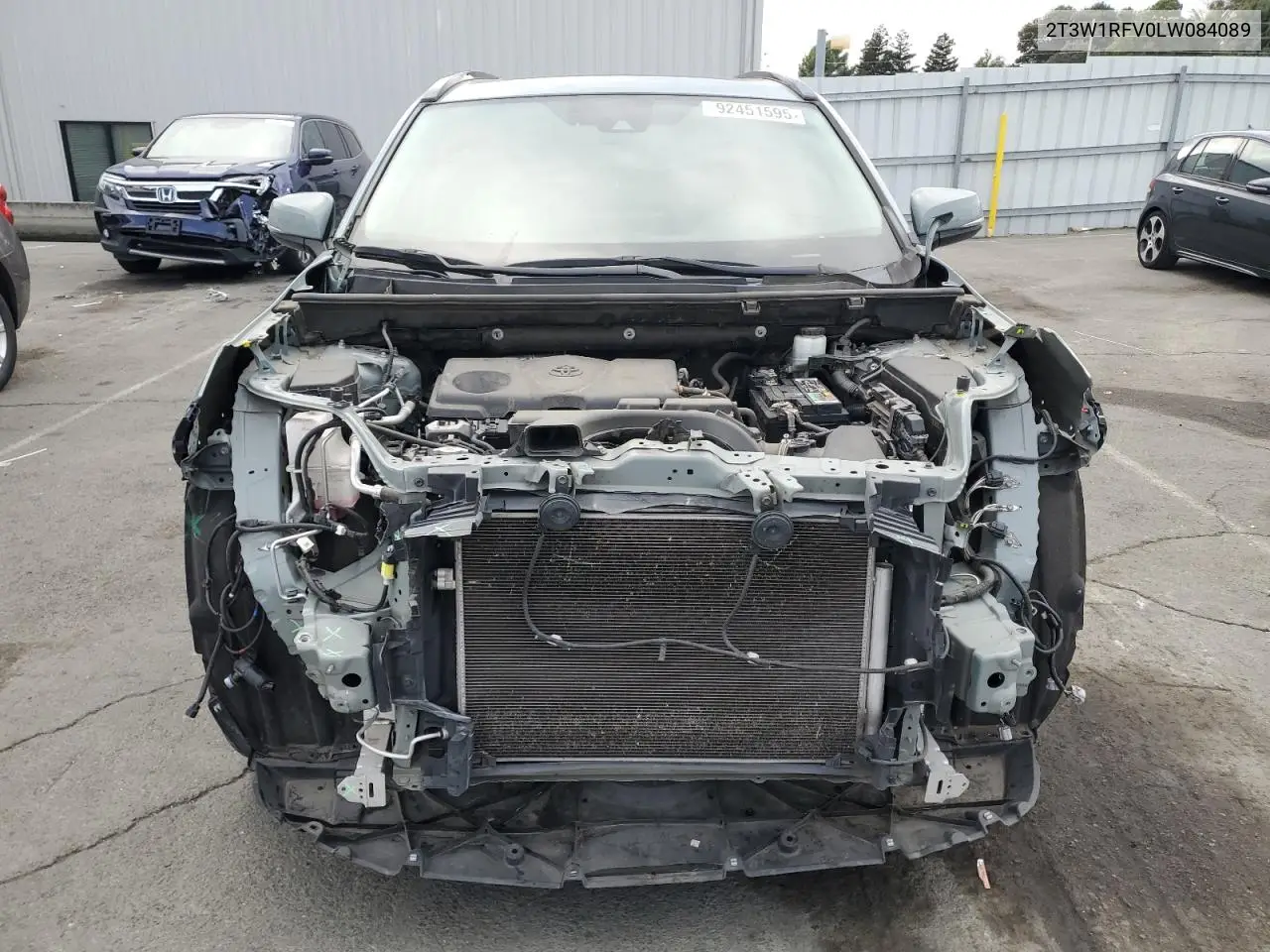 2T3W1RFV0LW084089 2020 Toyota Rav4 Xle