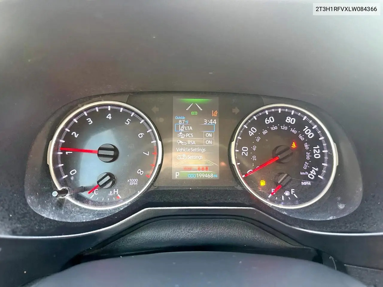 2T3H1RFVXLW084366 2020 Toyota Rav4 Le