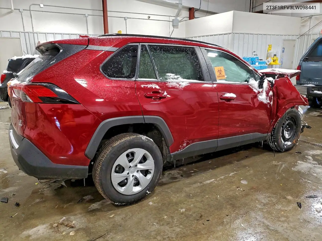 2T3F1RFV3LW098441 2020 Toyota Rav4 Le