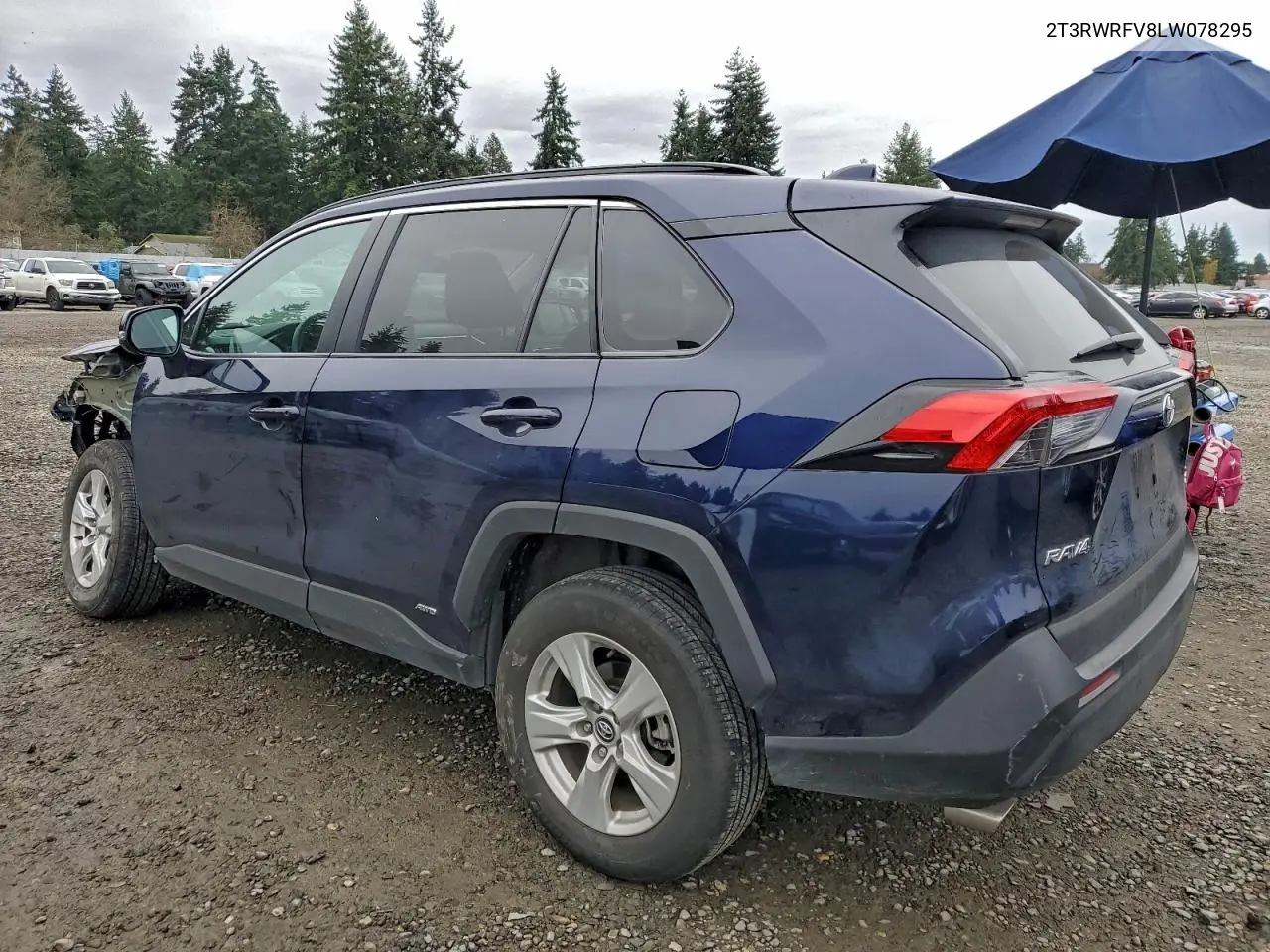 2T3RWRFV8LW078295 2020 Toyota Rav4 Xle