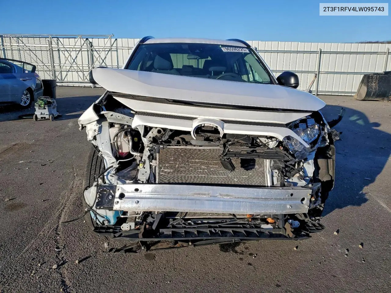 2T3F1RFV4LW095743 2020 Toyota Rav4 Le