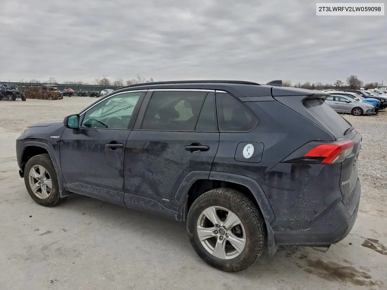 2T3LWRFV2LW059098 2020 Toyota Rav4 Le