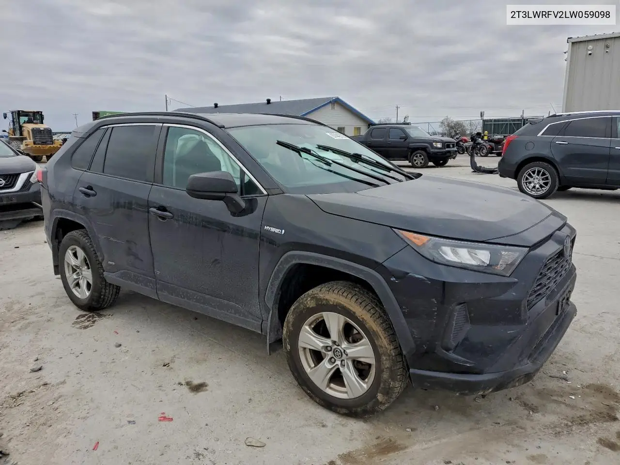 2T3LWRFV2LW059098 2020 Toyota Rav4 Le