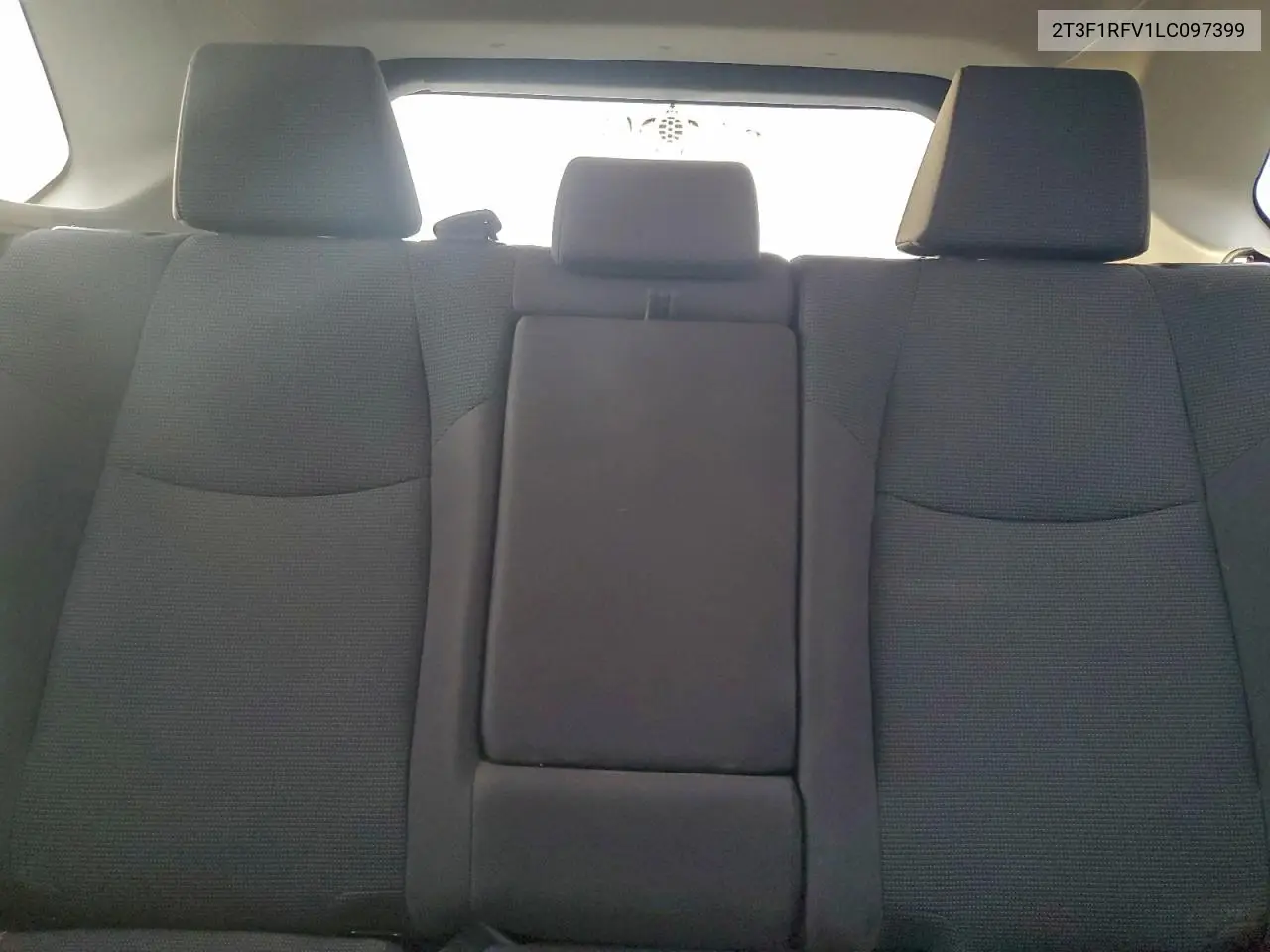 2T3F1RFV1LC097399 2020 Toyota Rav4 Le