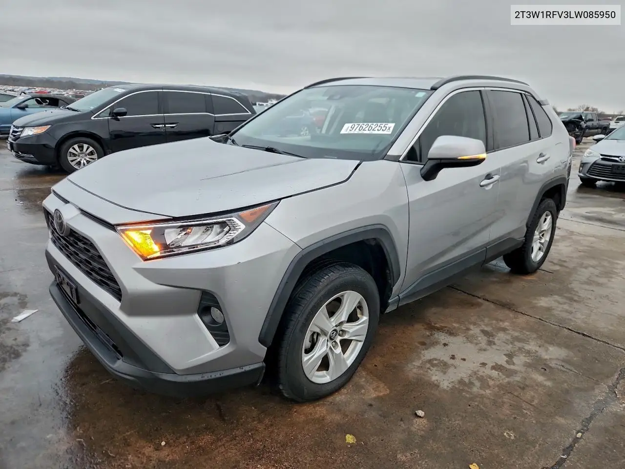 2T3W1RFV3LW085950 2020 Toyota Rav4 Xle