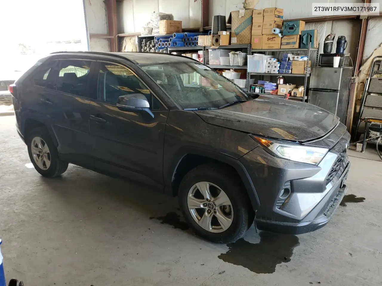 2T3W1RFV3MC171987 2021 Toyota Rav4 Xle