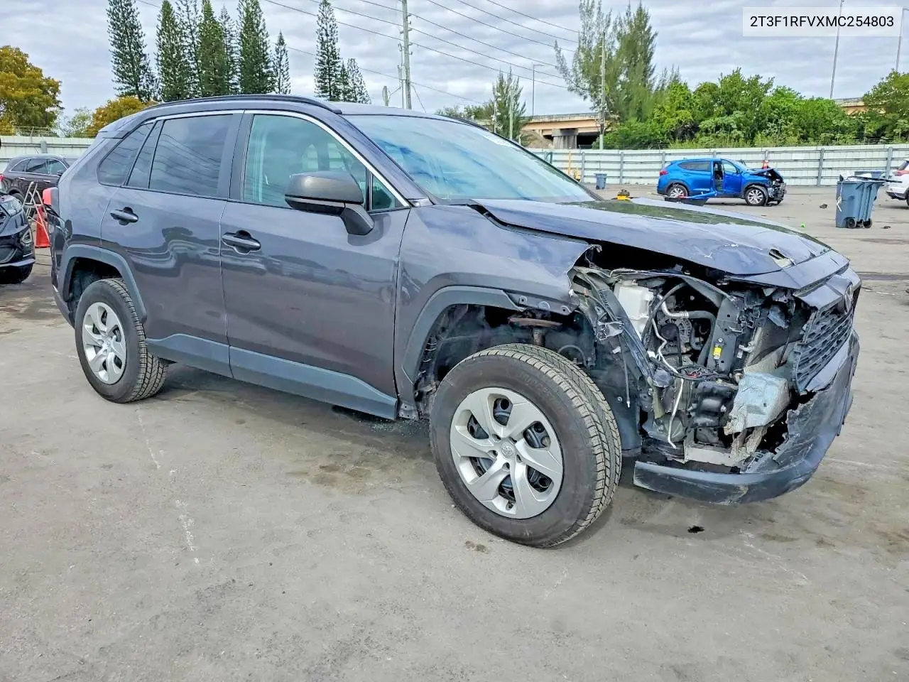 2T3F1RFVXMC254803 2021 Toyota Rav4 Le