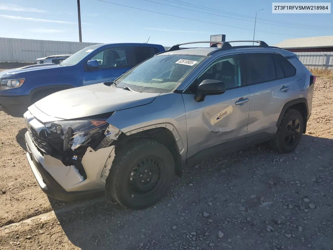 2T3F1RFV5MW218984 2021 Toyota Rav4 Le