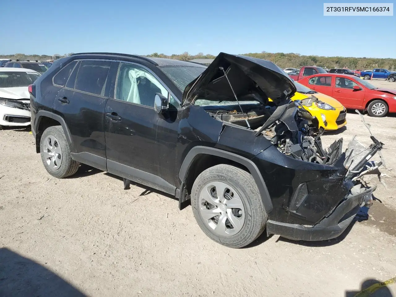 2T3G1RFV5MC166374 2021 Toyota Rav4 Le