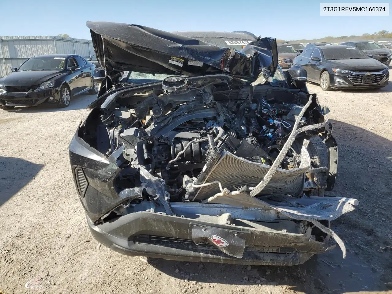 2T3G1RFV5MC166374 2021 Toyota Rav4 Le