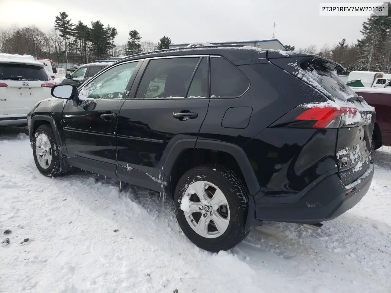2T3P1RFV7MW201351 2021 Toyota Rav4 Xle