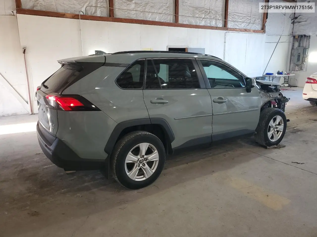 2T3P1RFV9MW175156 2021 Toyota Rav4 Xle