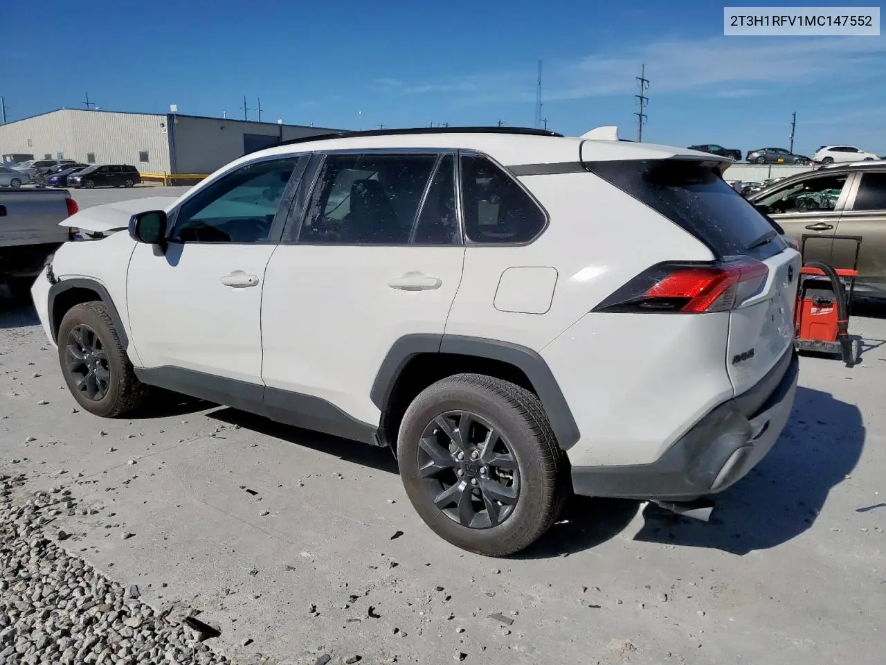2T3H1RFV1MC147552 2021 Toyota Rav4 Le