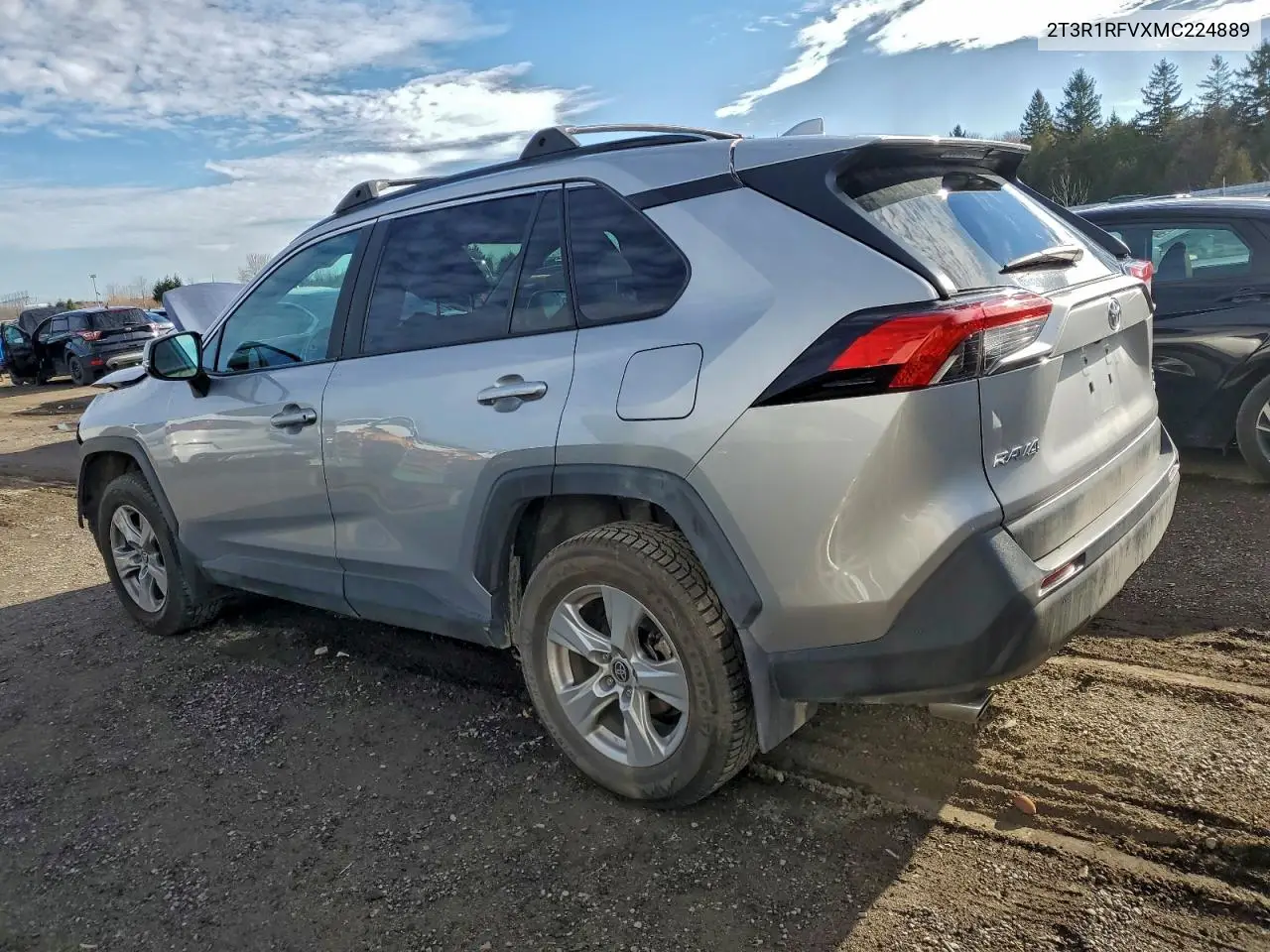 2T3R1RFVXMC224889 2021 Toyota Rav4 Xle