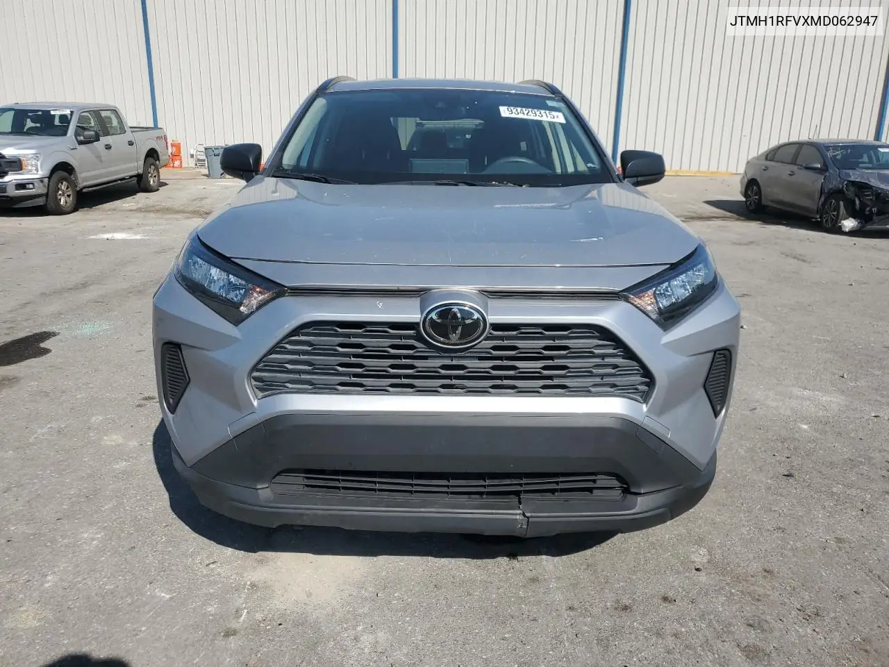 JTMH1RFVXMD062947 2021 Toyota Rav4 Le