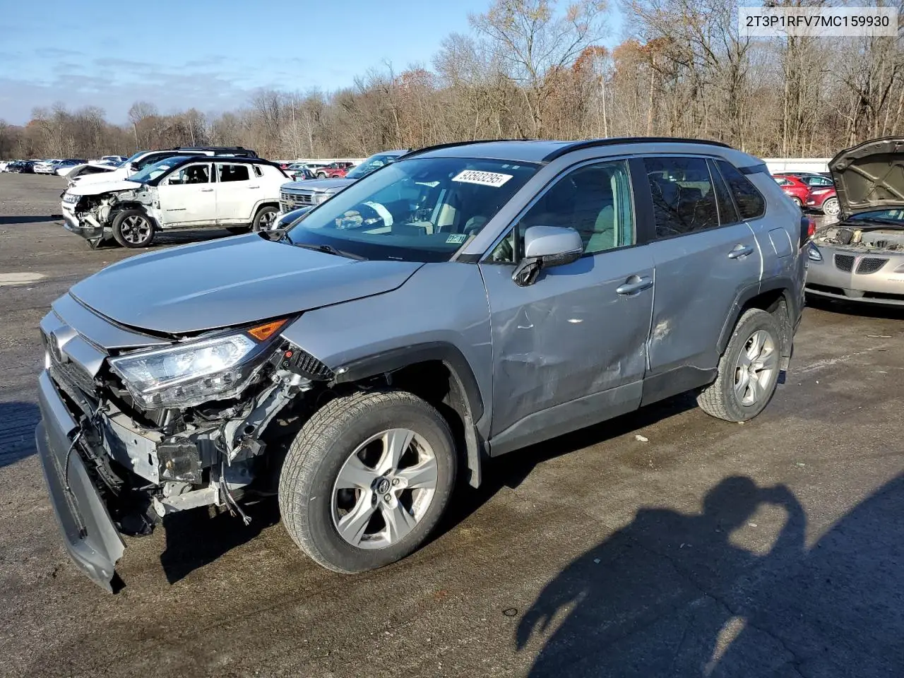 2T3P1RFV7MC159930 2021 Toyota Rav4 Xle