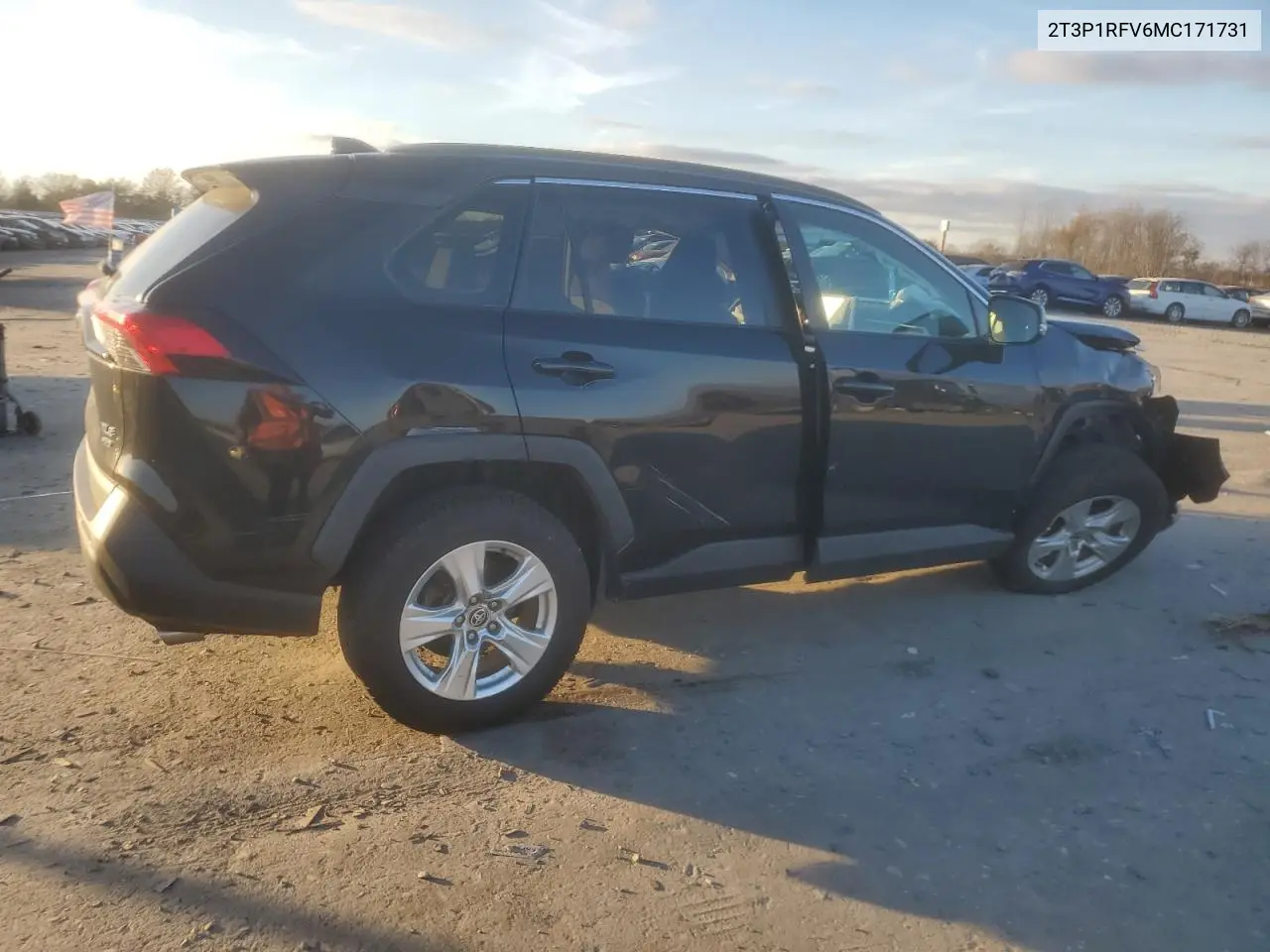 2T3P1RFV6MC171731 2021 Toyota Rav4 Xle