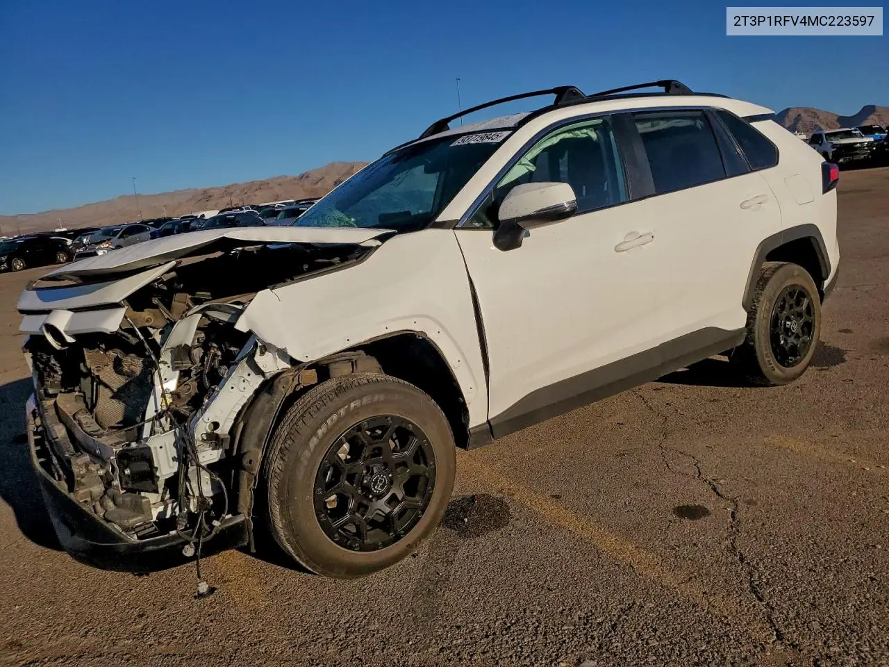 2T3P1RFV4MC223597 2021 Toyota Rav4 Xle