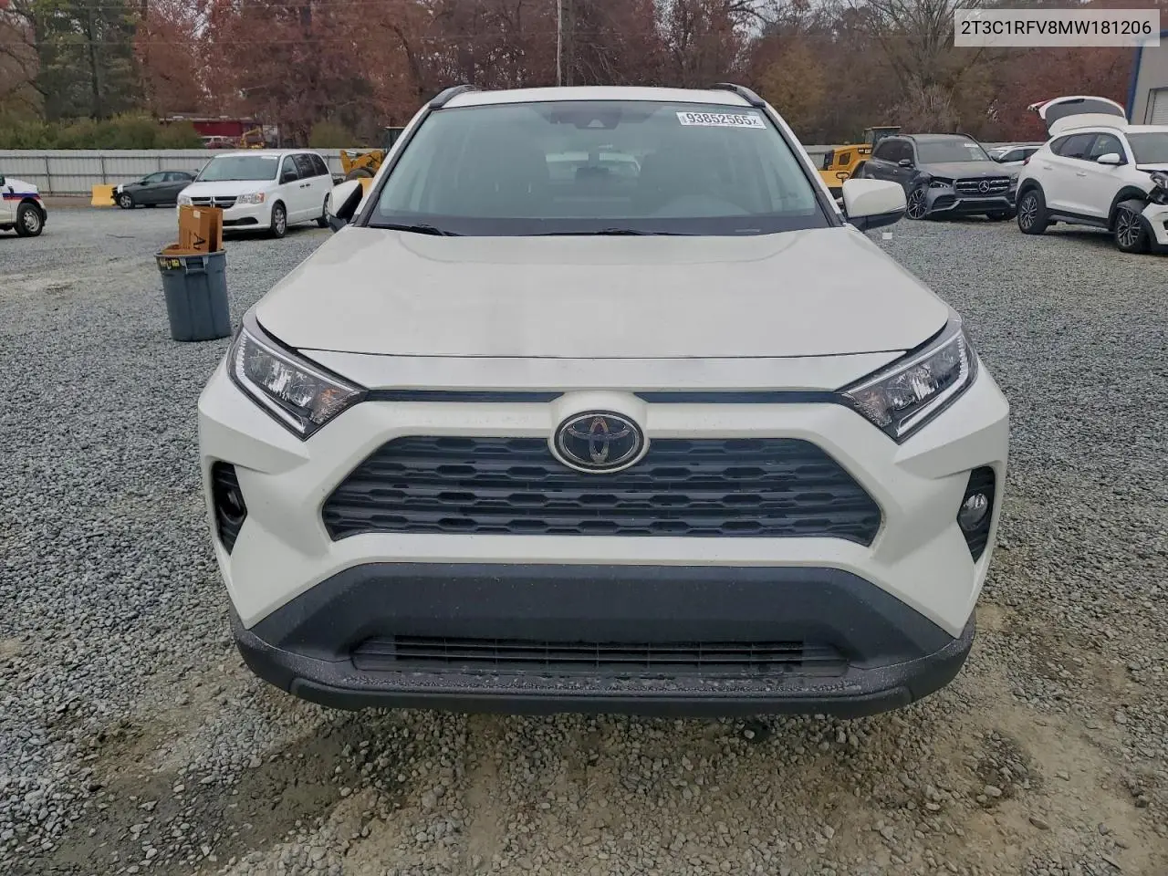 2T3C1RFV8MW181206 2021 Toyota Rav4 Xle Premium