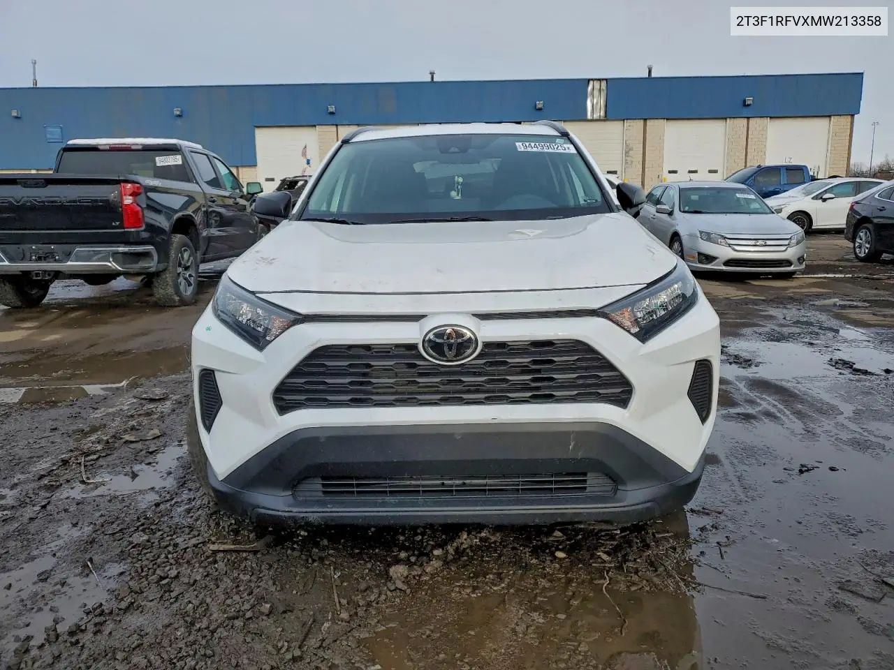 2T3F1RFVXMW213358 2021 Toyota Rav4 Le