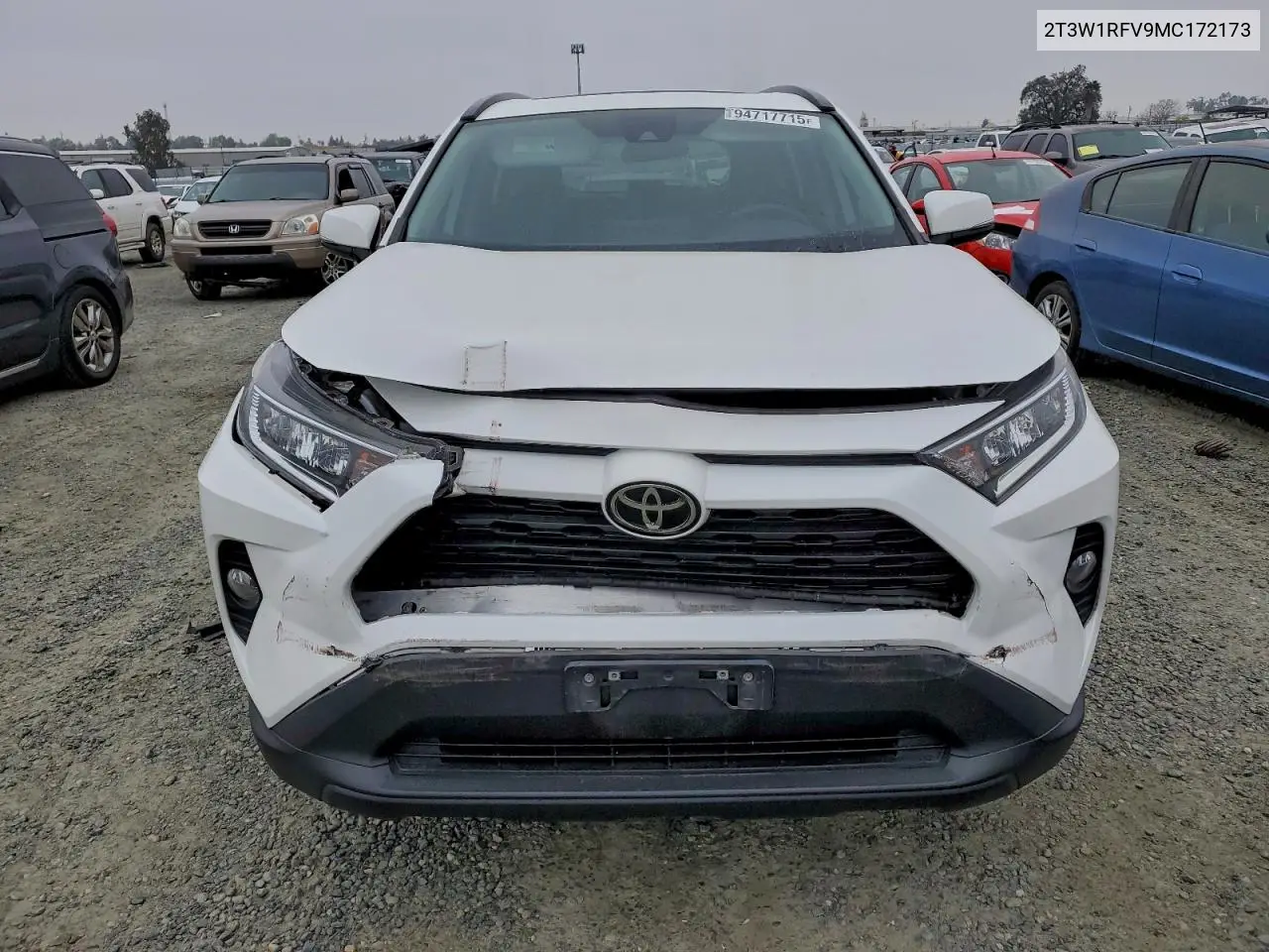 2T3W1RFV9MC172173 2021 Toyota Rav4 Xle