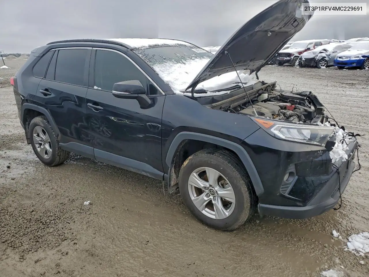2T3P1RFV4MC229691 2021 Toyota Rav4 Xle