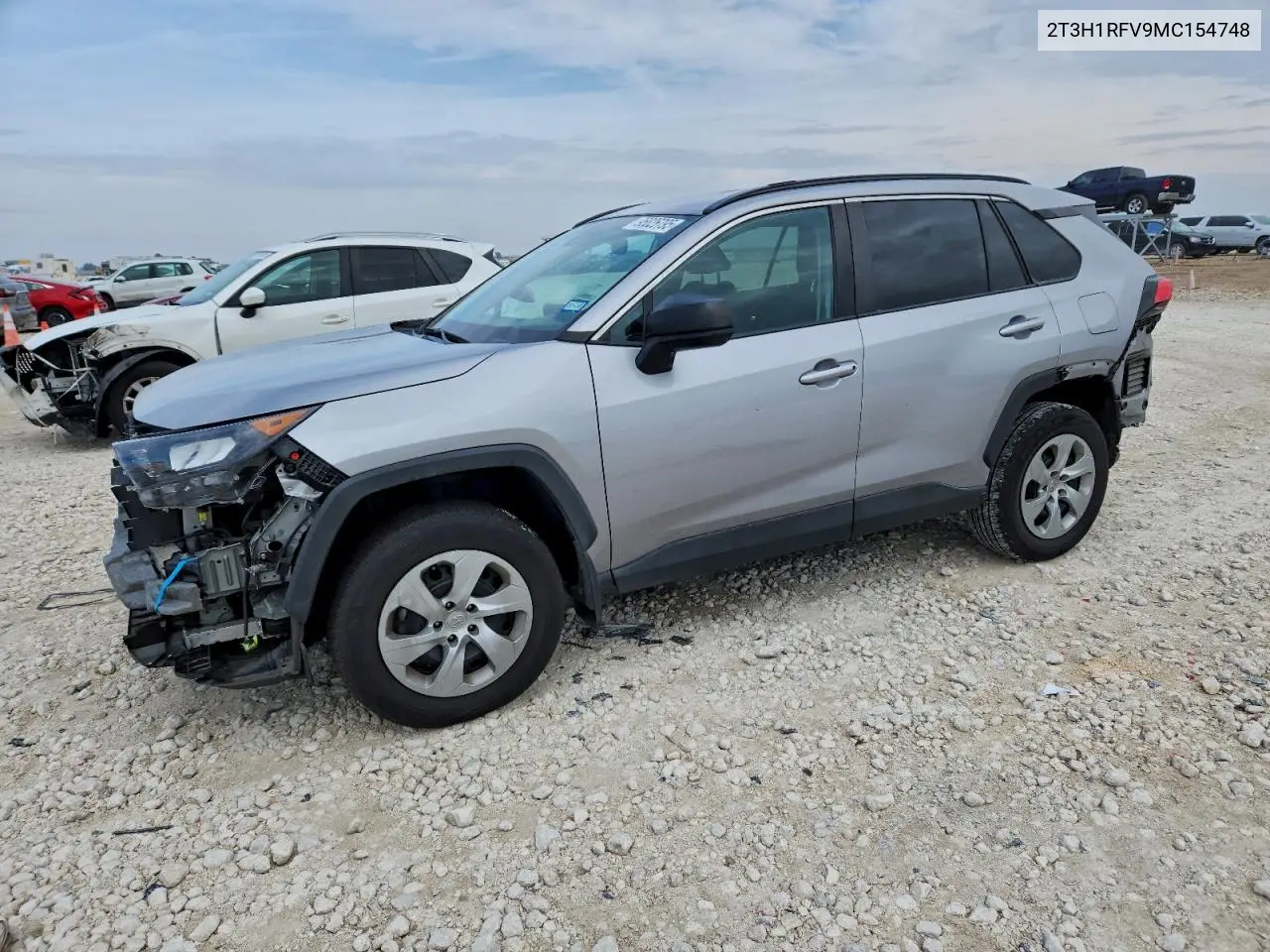 2T3H1RFV9MC154748 2021 Toyota Rav4 Le