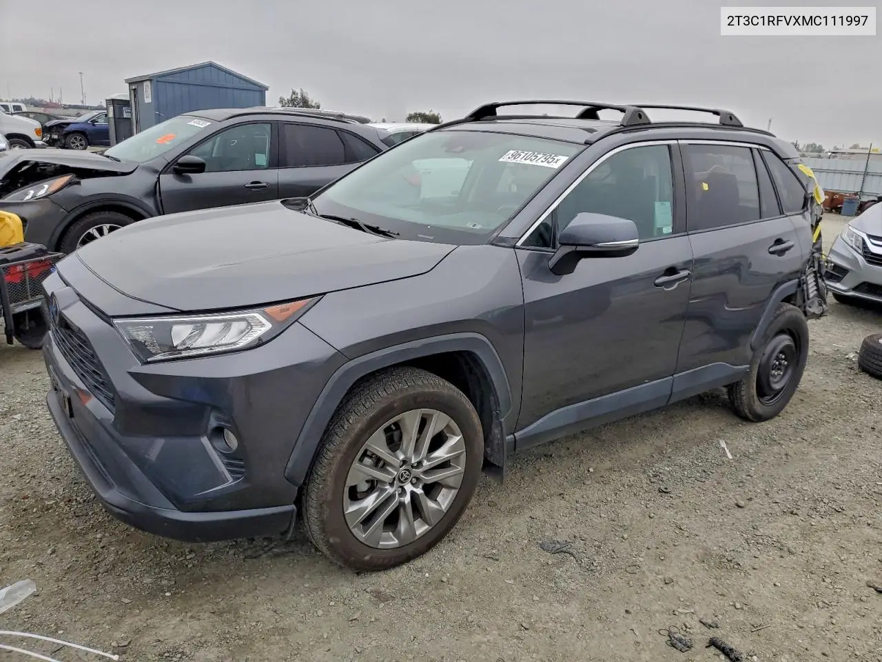 2T3C1RFVXMC111997 2021 Toyota Rav4 Xle Premium