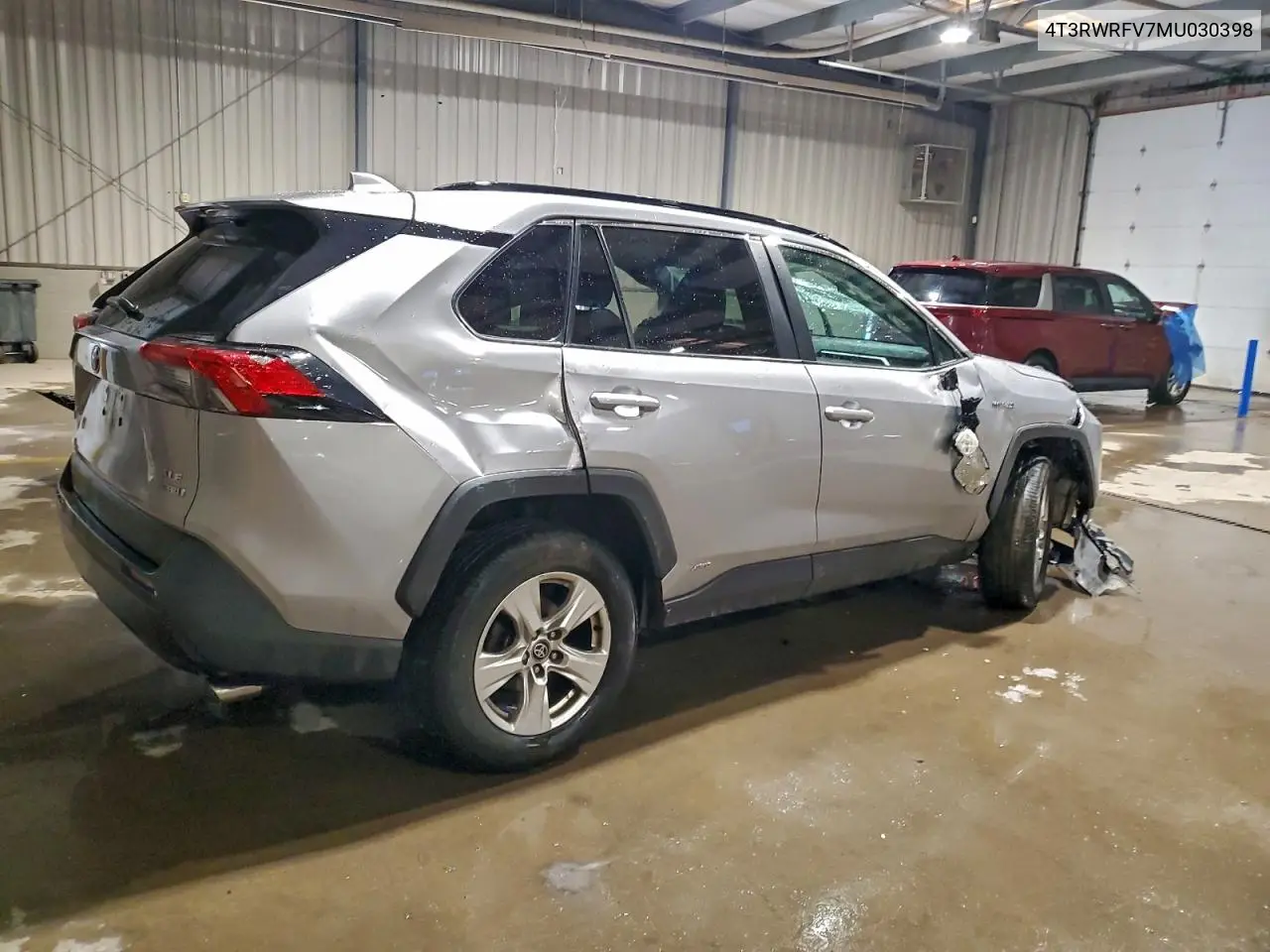 4T3RWRFV7MU030398 2021 Toyota Rav4 Xle