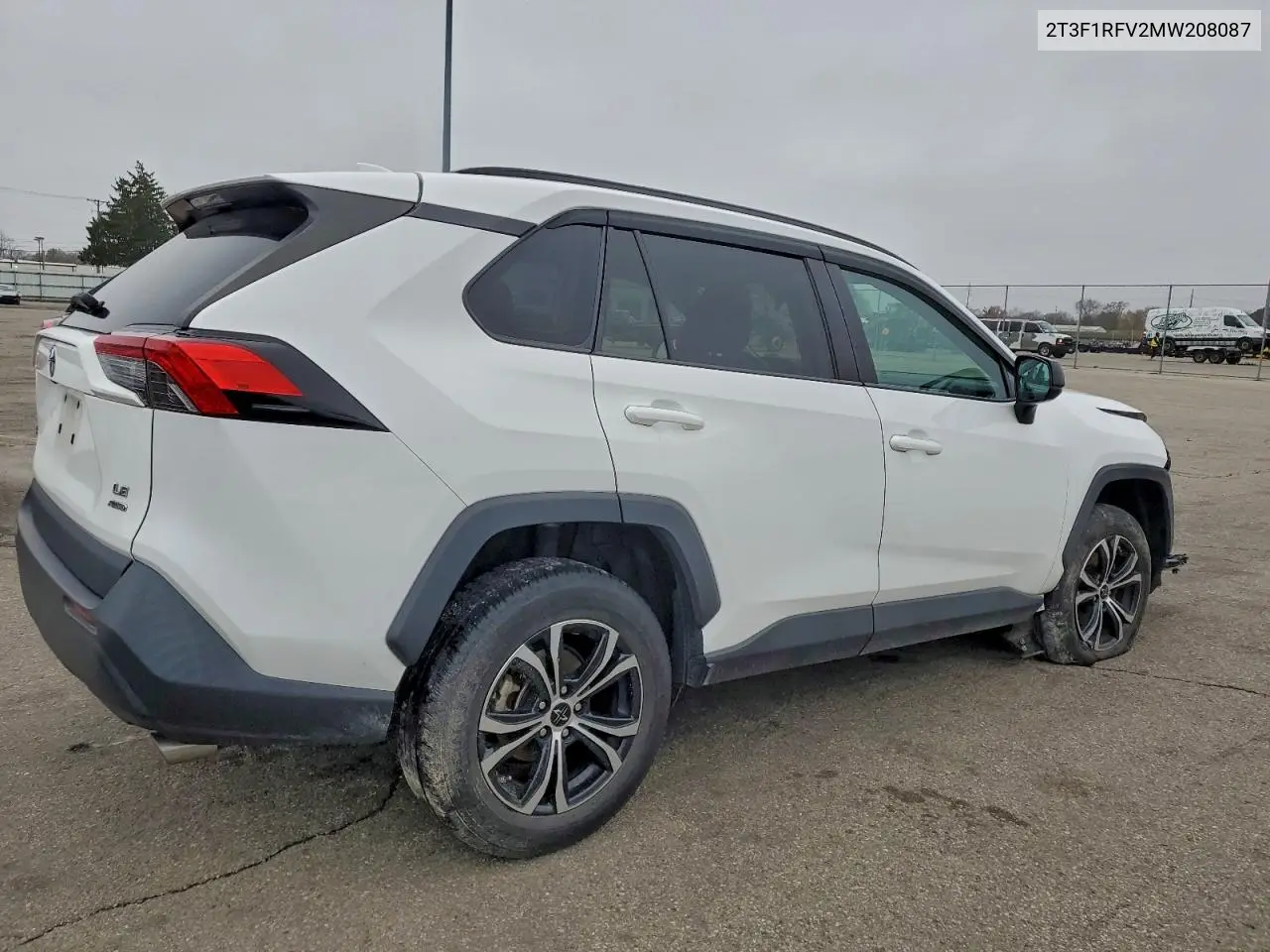 2T3F1RFV2MW208087 2021 Toyota Rav4 Le
