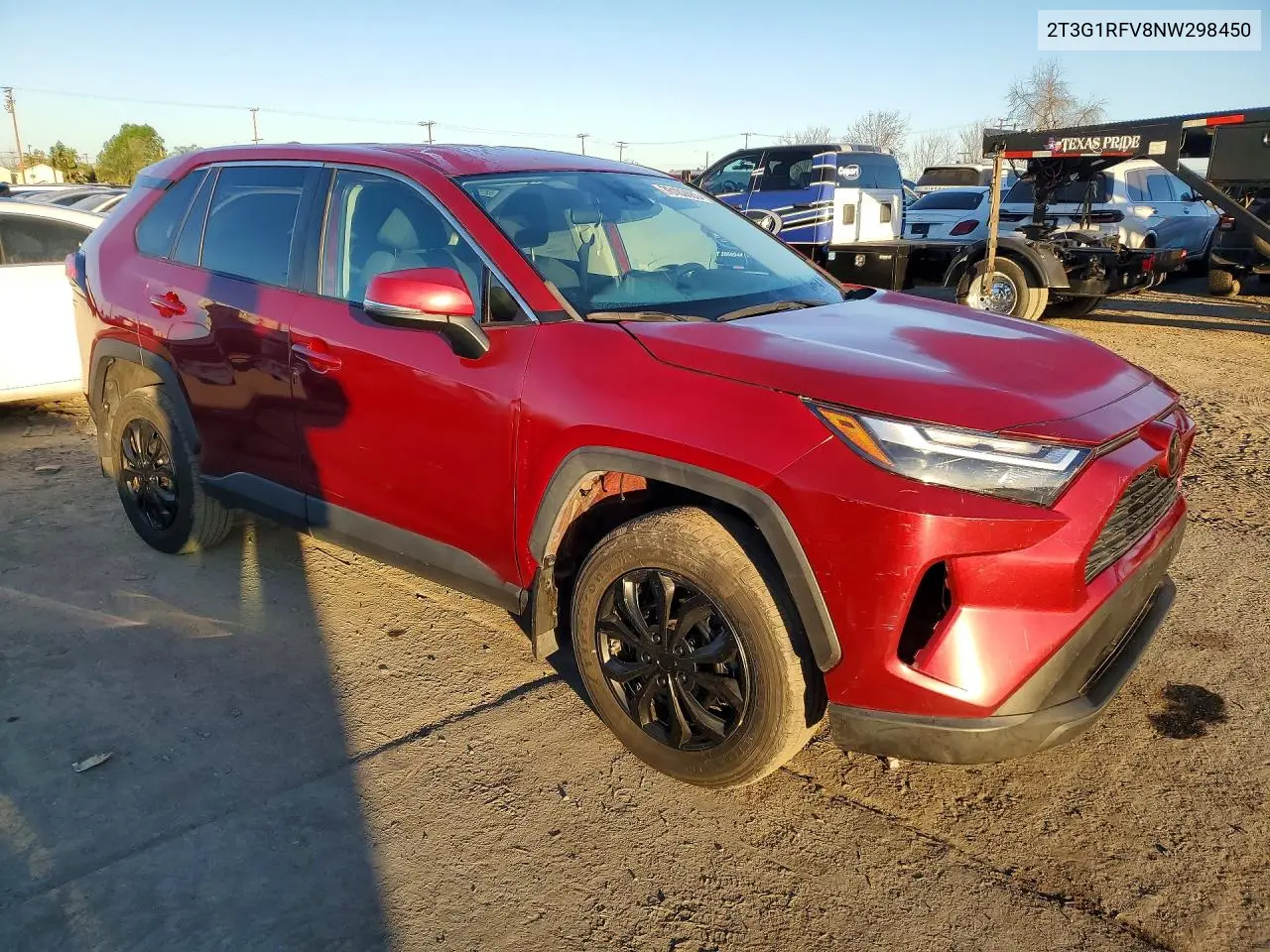 2T3G1RFV8NW298450 2022 Toyota Rav4 Le