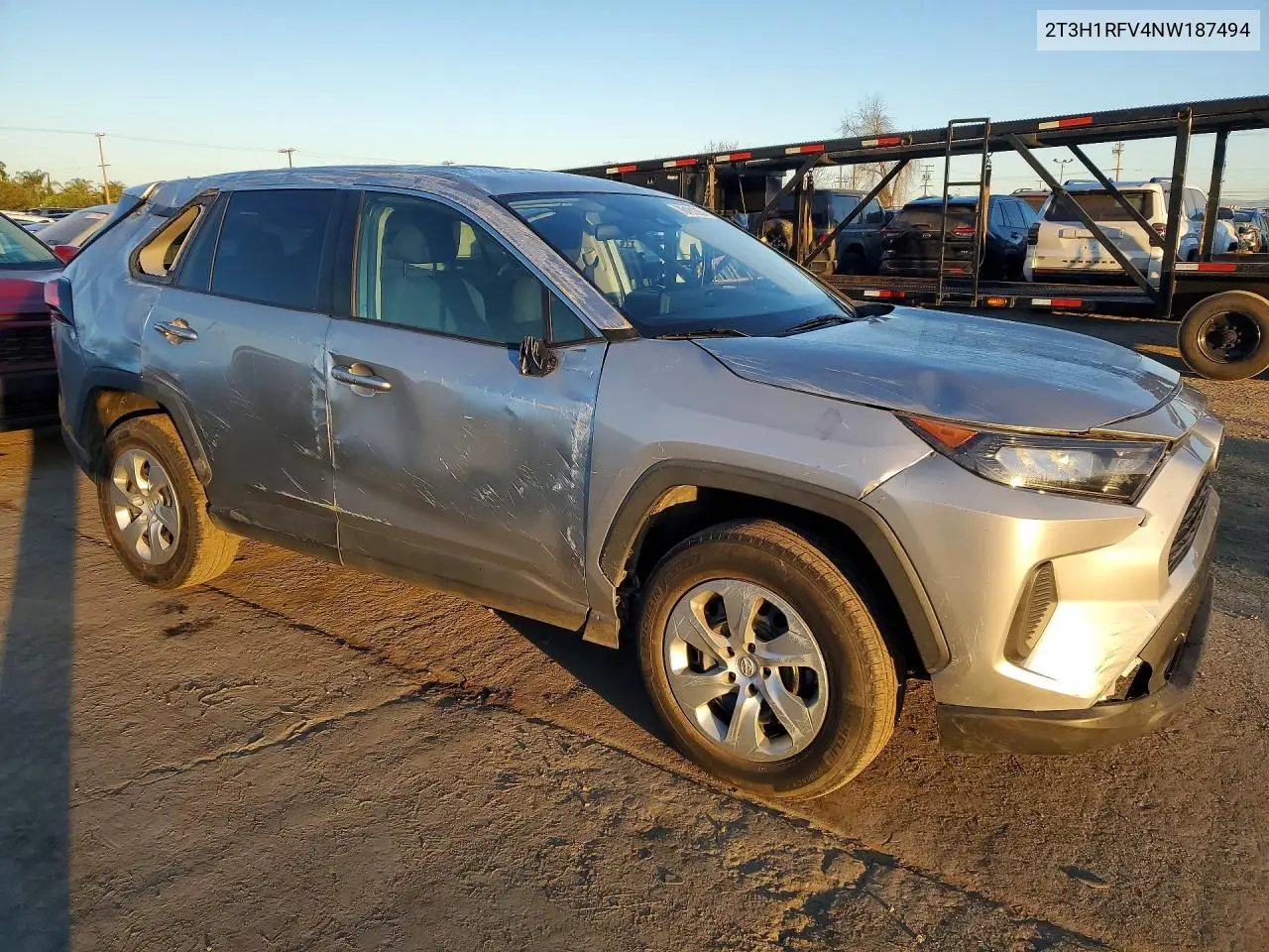 2T3H1RFV4NW187494 2022 Toyota Rav4 Le