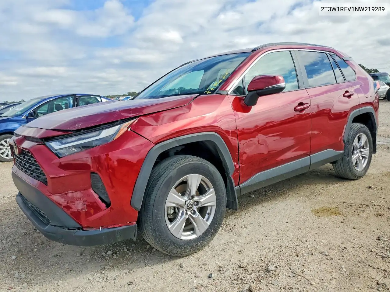 2T3W1RFV1NW219289 2022 Toyota Rav4 Xle