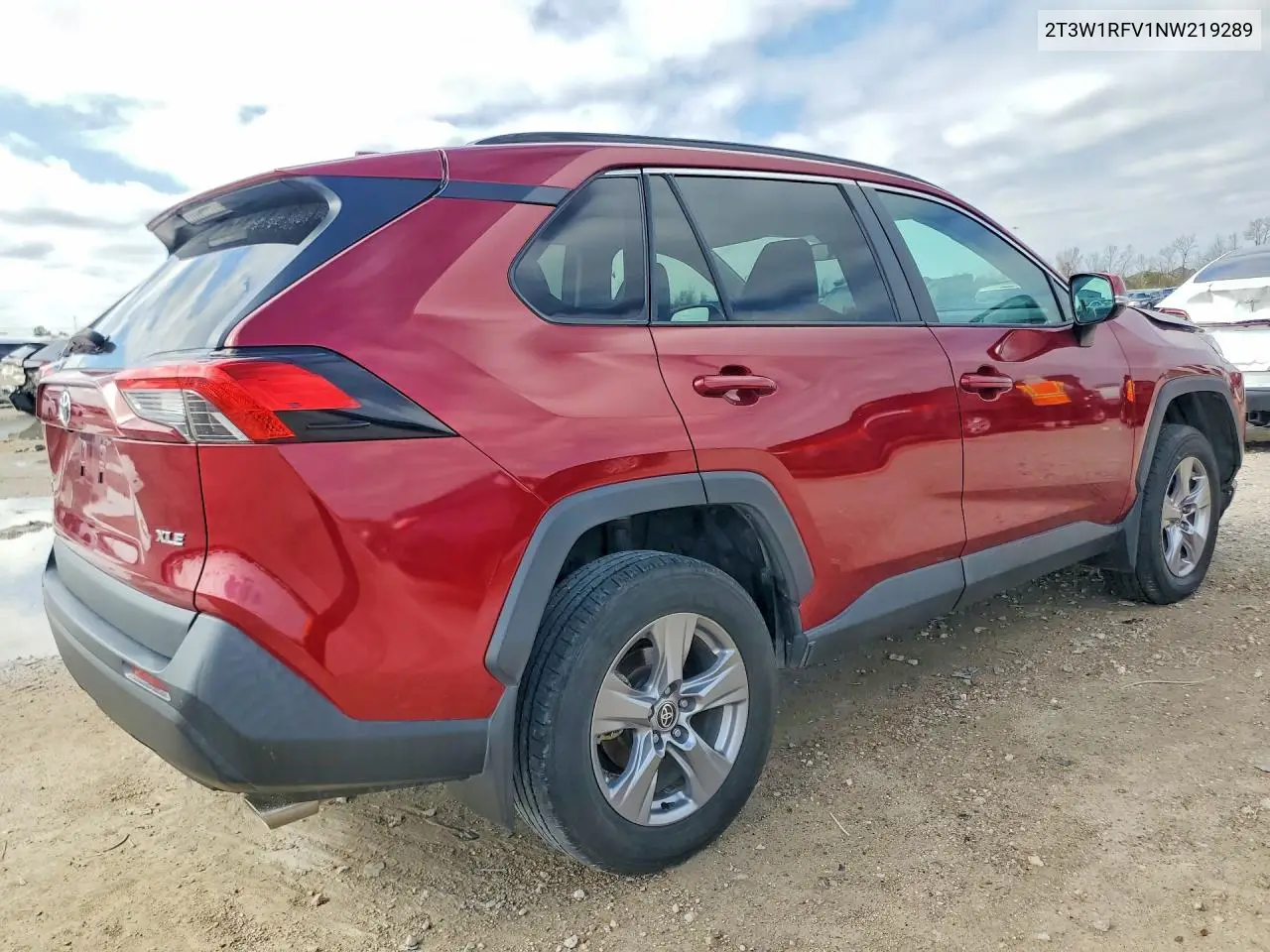 2T3W1RFV1NW219289 2022 Toyota Rav4 Xle