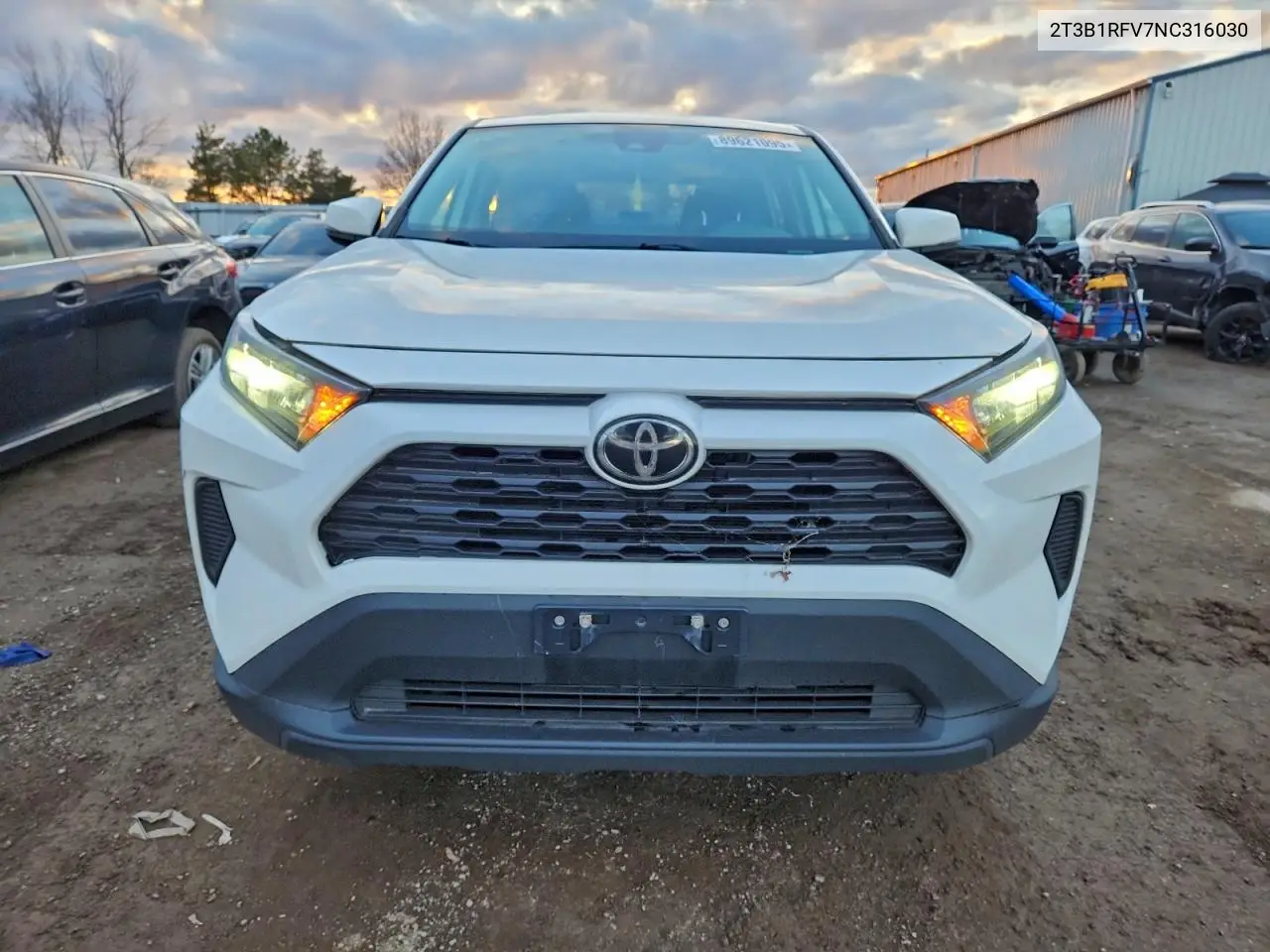 2T3B1RFV7NC316030 2022 Toyota Rav4 Le