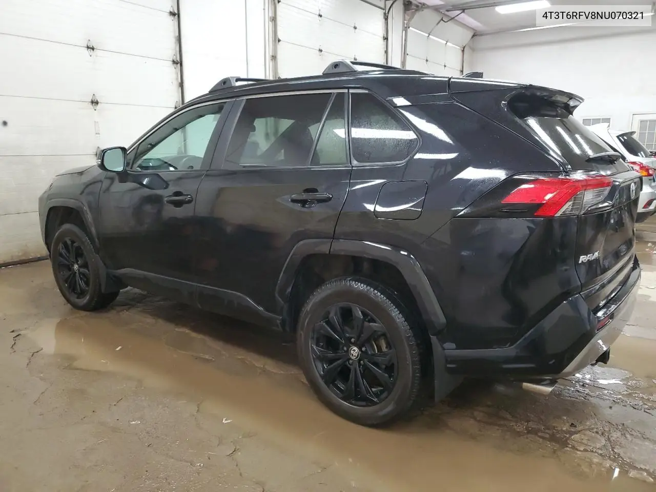 4T3T6RFV8NU070321 2022 Toyota Rav4 Se
