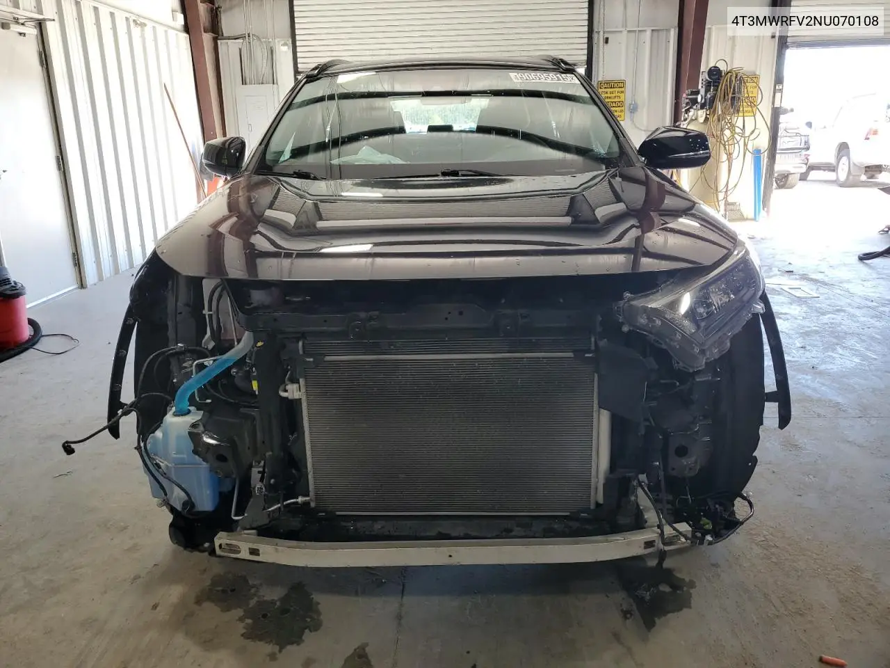 4T3MWRFV2NU070108 2022 Toyota Rav4 Le
