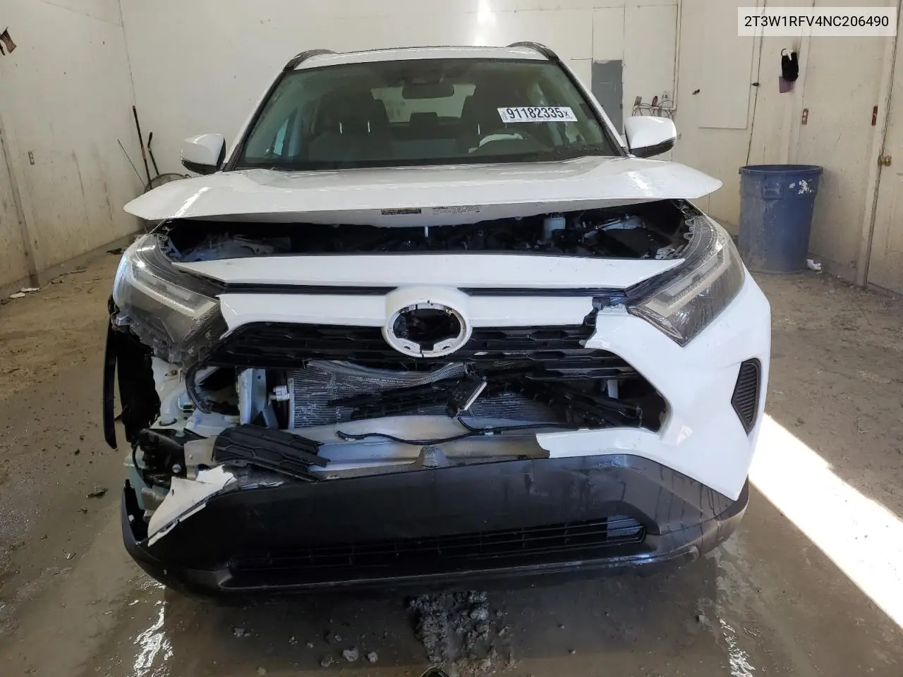 2T3W1RFV4NC206490 2022 Toyota Rav4 Xle