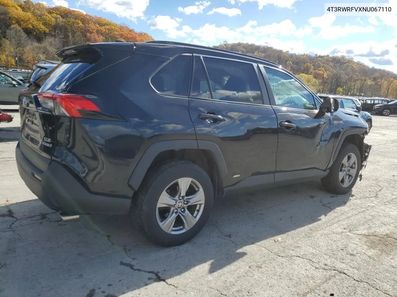 4T3RWRFVXNU067110 2022 Toyota Rav4 Xle