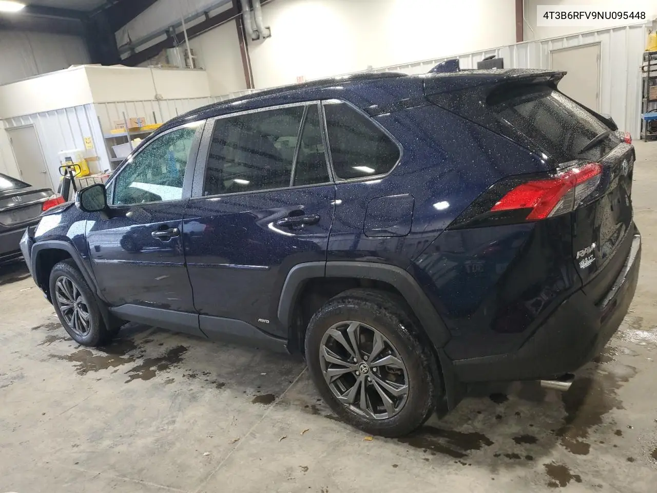 4T3B6RFV9NU095448 2022 Toyota Rav4 Xle Premium